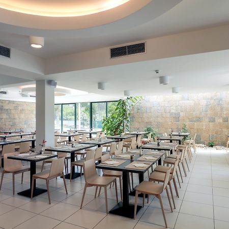 Bluesun Hotel Neptun Tučepi Buitenkant foto
