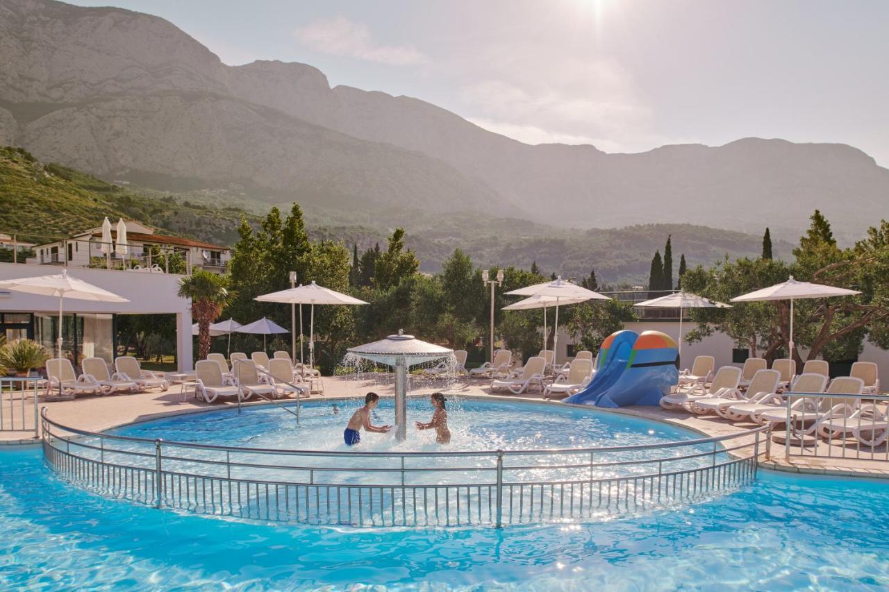 Bluesun Hotel Neptun Tučepi Buitenkant foto