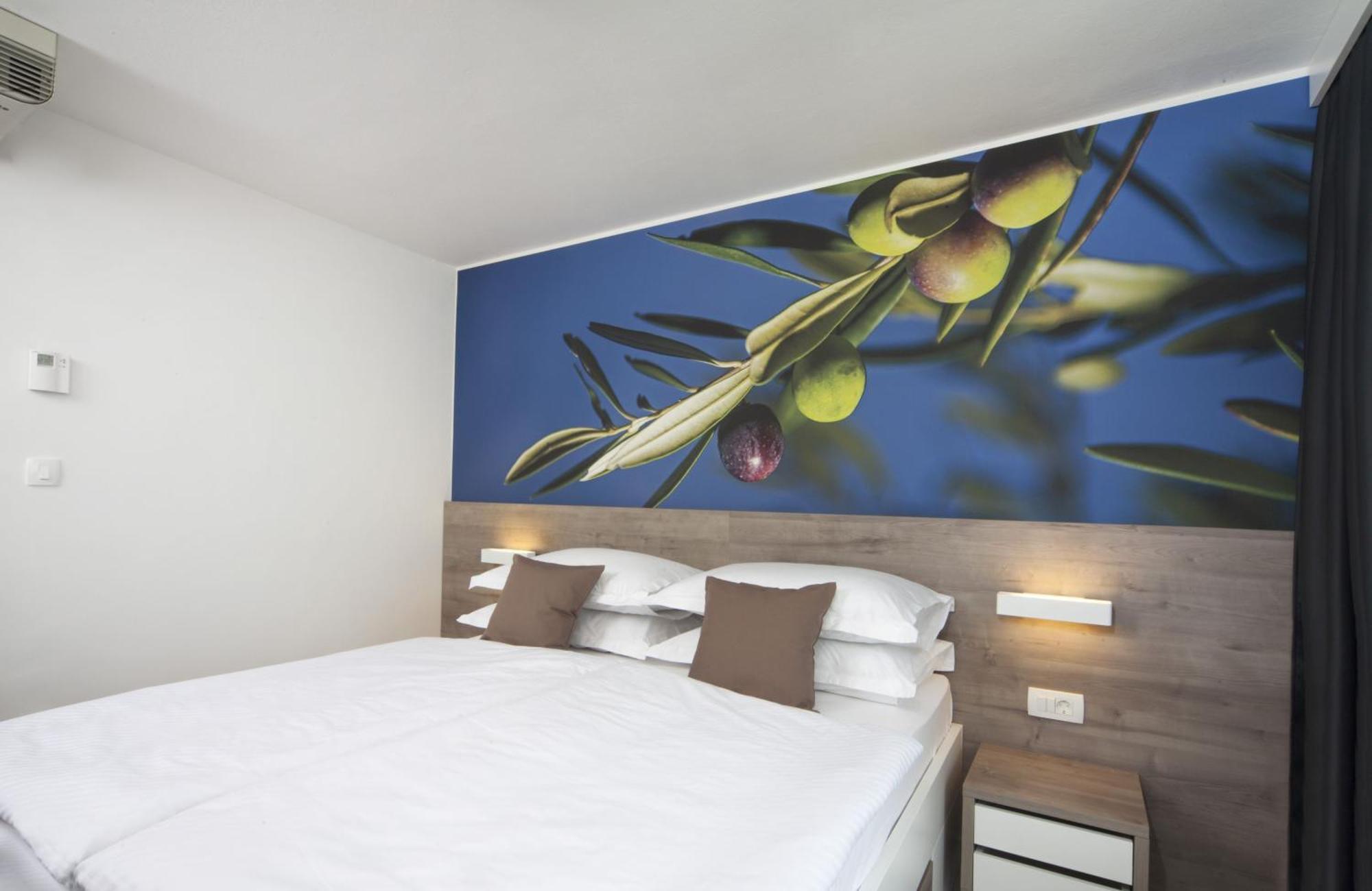 Bluesun Hotel Neptun Tučepi Kamer foto