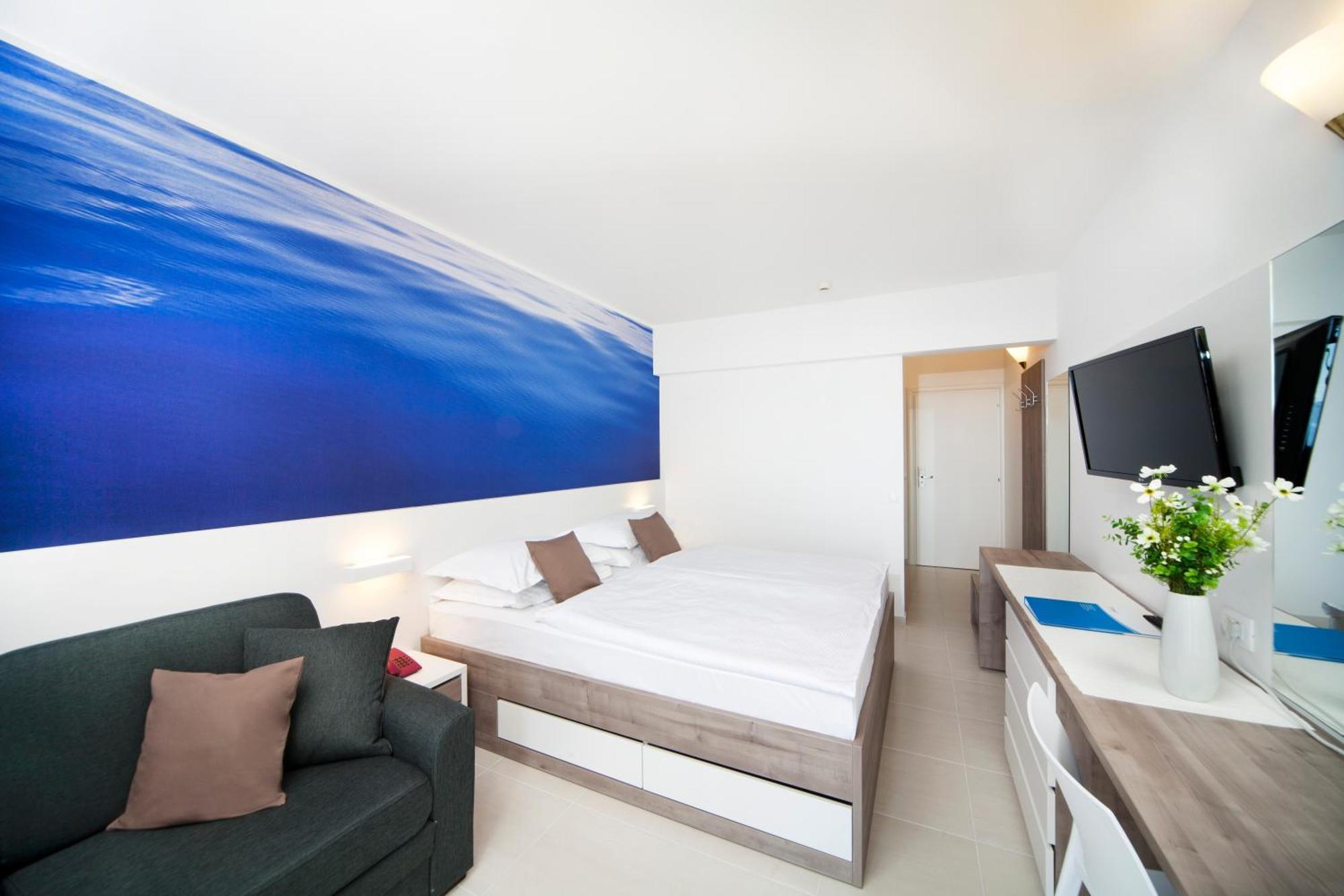 Bluesun Hotel Neptun Tučepi Kamer foto